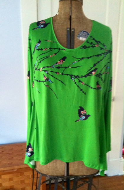 Here is the tunic, ready for spring occasions.